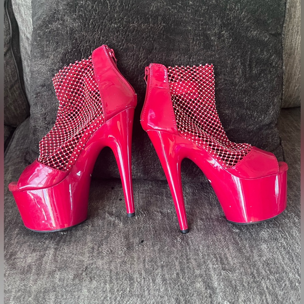 Red fish net socks built in by pleaser